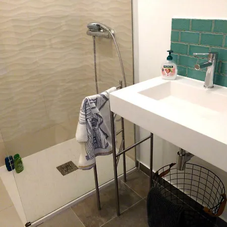 Apartament Atlantic Breeze Flat, Near D. Ana Beach & Centre *