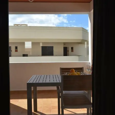 Apartament Atlantic Breeze Flat, Near D. Ana Beach & Centre *